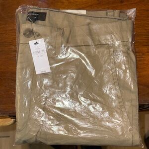 Banana Republic Men's Khaki Chinos